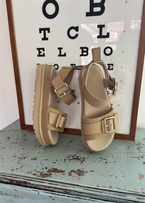 W Goldenstar villa sandal Mustard Seed UGG